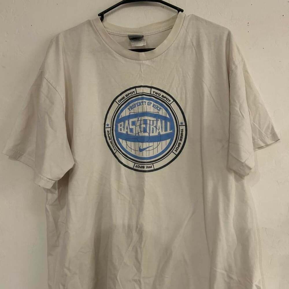 Nike Property of Nike Basketball Graphic T-Shirt Size XL Vintage